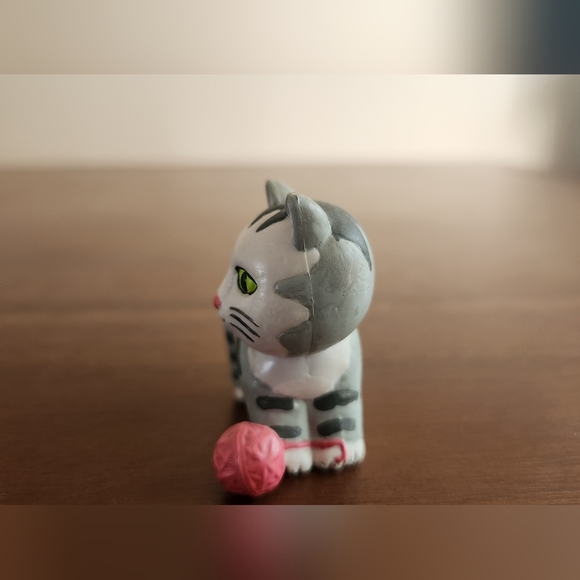 A Lot of Four Miniature Cat Figurines - Picture 16 of 16